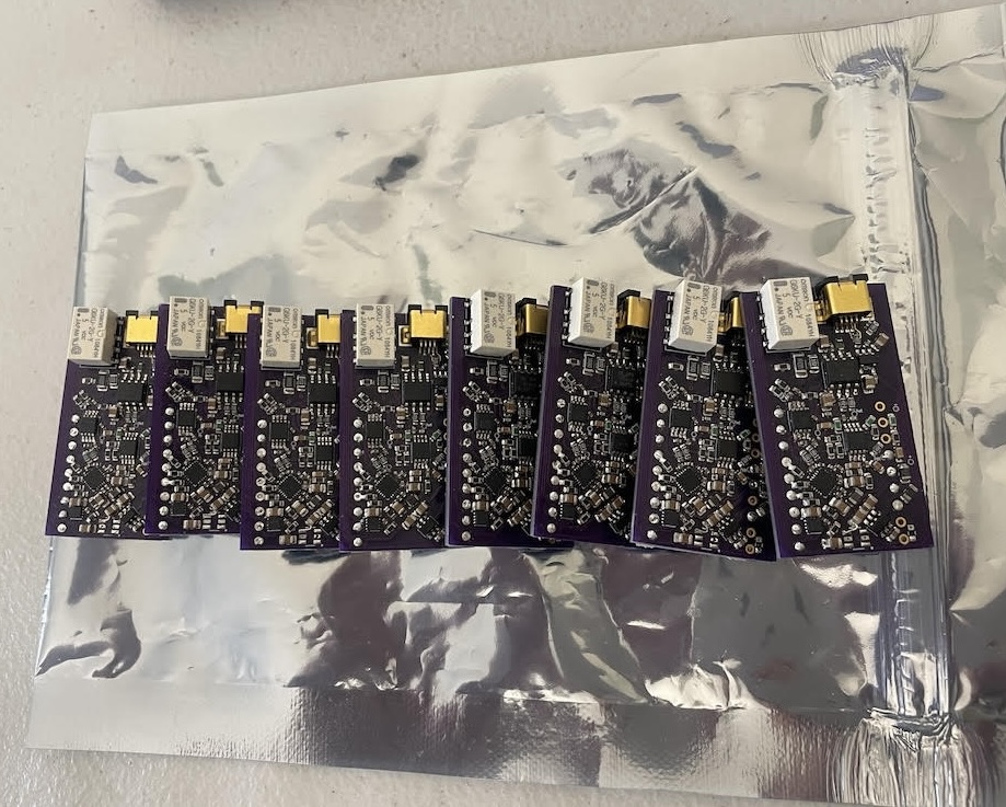 Custom battery-sensing circuits